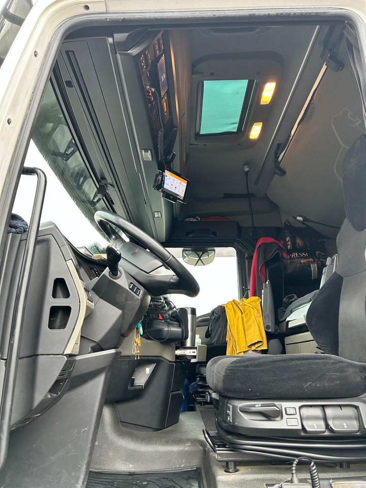 Vrachtwagen met open laadbak MAN TGX 500: afbeelding 11 Vrachtwagen met open laadbak MAN TGX 500: afbeelding 11