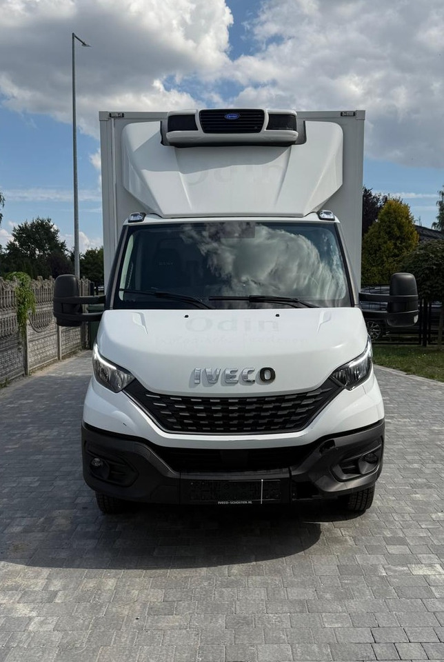 IVECO 40C18 BE COMBI – chłodnia z windą, kat. B+E, polift, 2019 rok - Koelwagen: afbeelding 2 IVECO 40C18 BE COMBI – chłodnia z windą, kat. B+E, polift, 2019 rok - Koelwagen: afbeelding 2