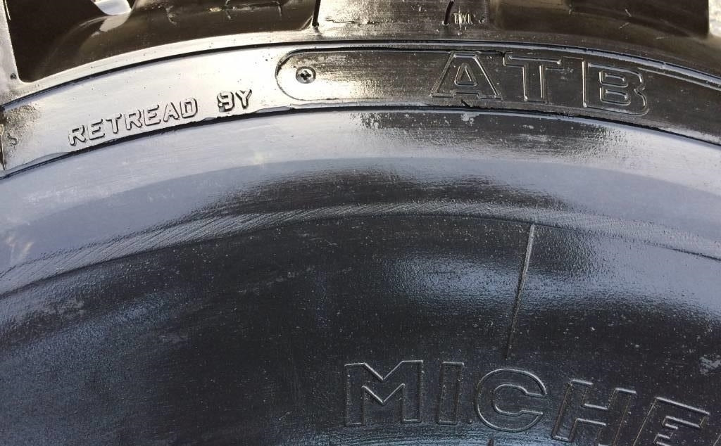 Michelin 525/65R20.5 XS - RECAP - Band voor Landbouwmachine: afbeelding 5 Michelin 525/65R20.5 XS - RECAP - Band voor Landbouwmachine: afbeelding 5