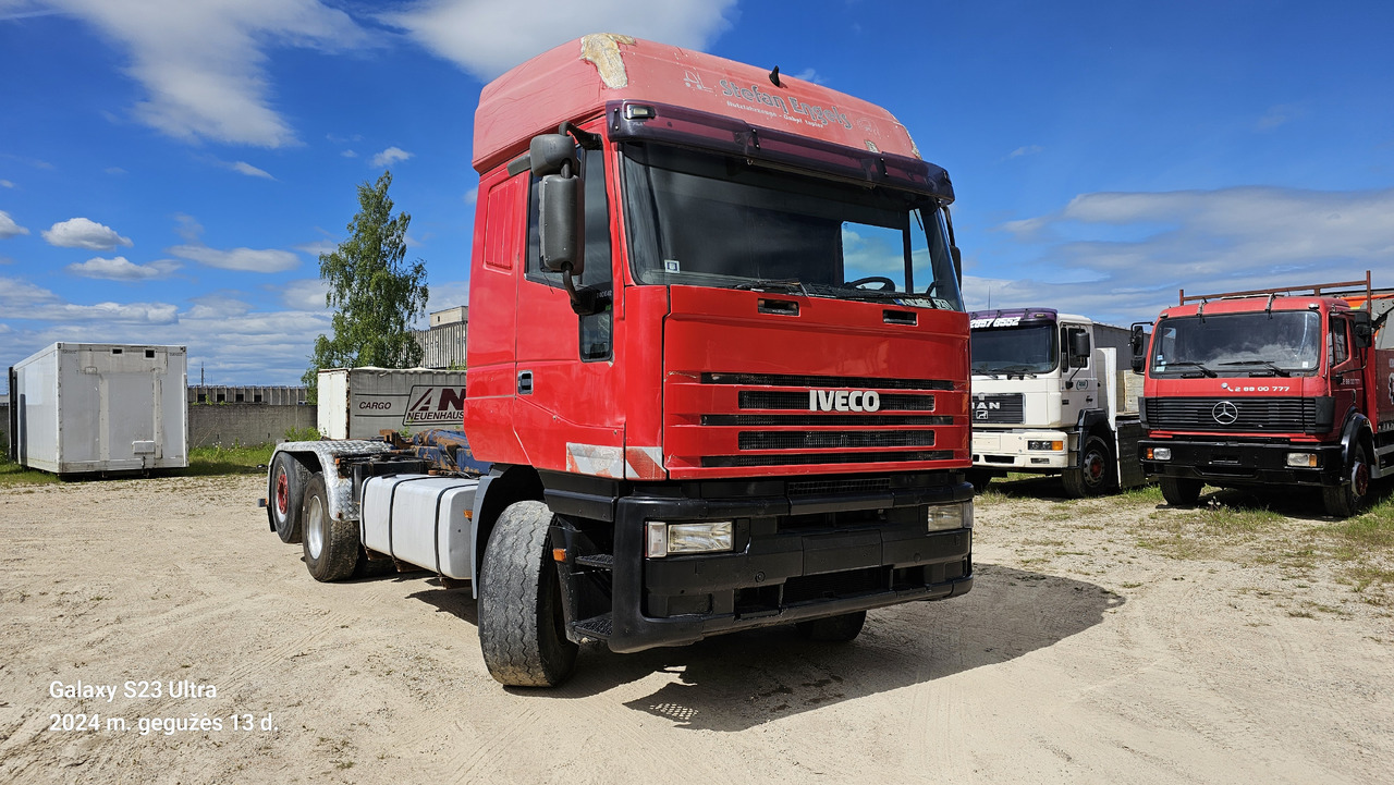 IVECO 240E42 6x2 - Haakarmsysteem vrachtwagen: afbeelding 3 IVECO 240E42 6x2 - Haakarmsysteem vrachtwagen: afbeelding 3
