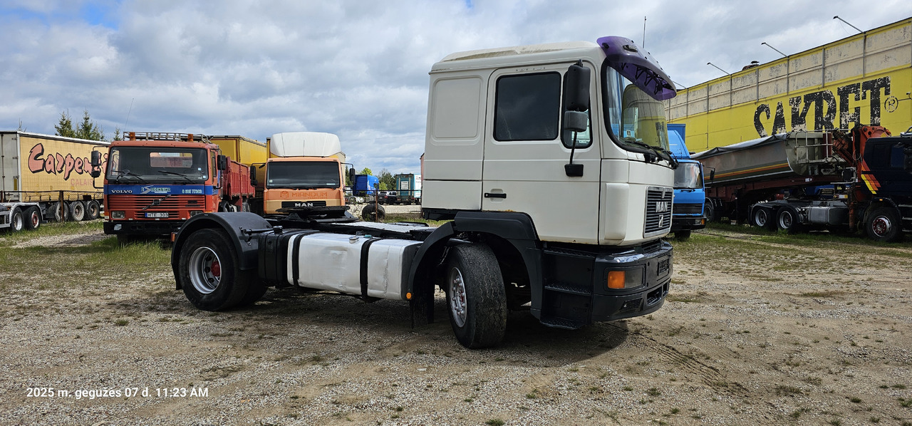 MAN 189.414 - Schuifzeilen vrachtwagen: afbeelding 5 MAN 189.414 - Schuifzeilen vrachtwagen: afbeelding 5
