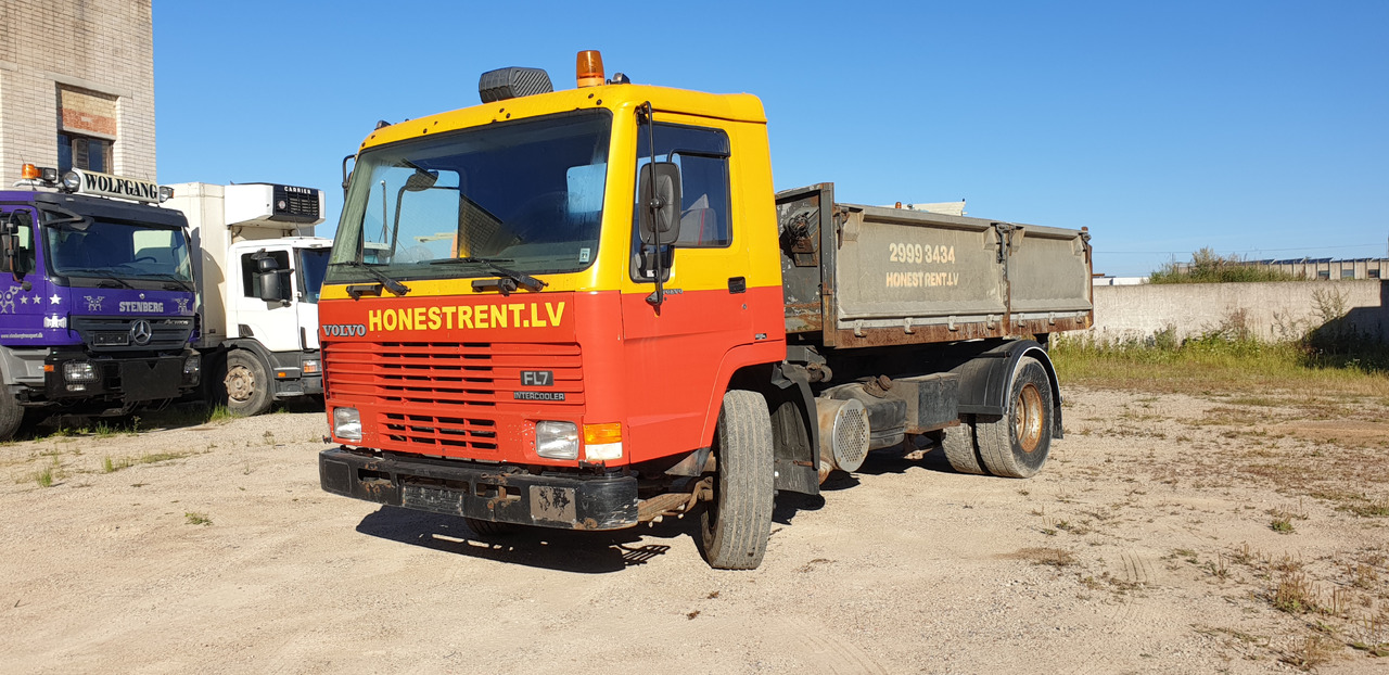 VOLVO FL 7 - Kipper vrachtwagen: afbeelding 1 VOLVO FL 7 - Kipper vrachtwagen: afbeelding 1