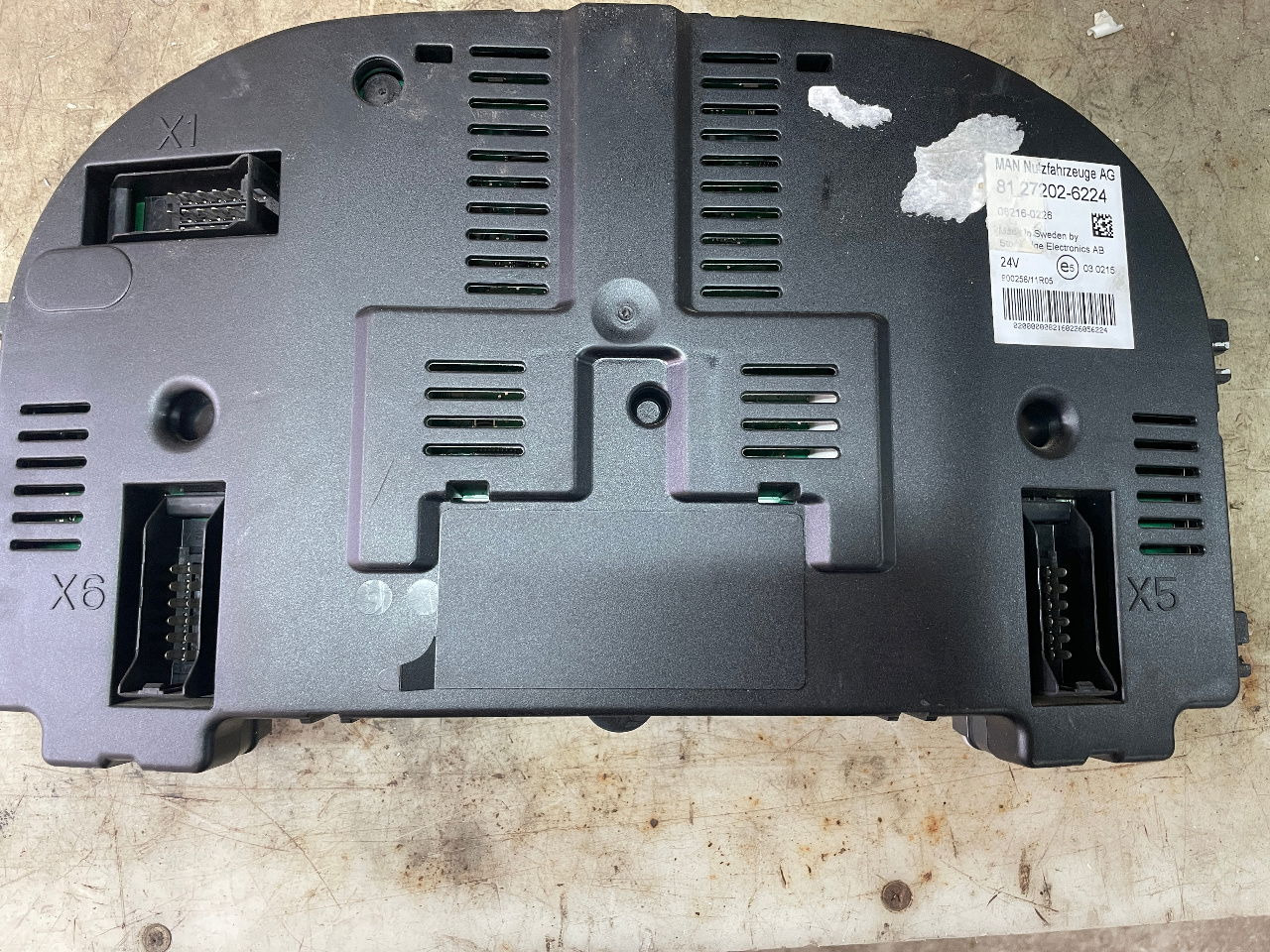 MAN MAN Lions City Kombiinstrument 81.272026224 81272026224 - Elektrisch systeem voor Vrachtwagen: afbeelding 3 MAN MAN Lions City Kombiinstrument 81.272026224 81272026224 - Elektrisch systeem voor Vrachtwagen: afbeelding 3