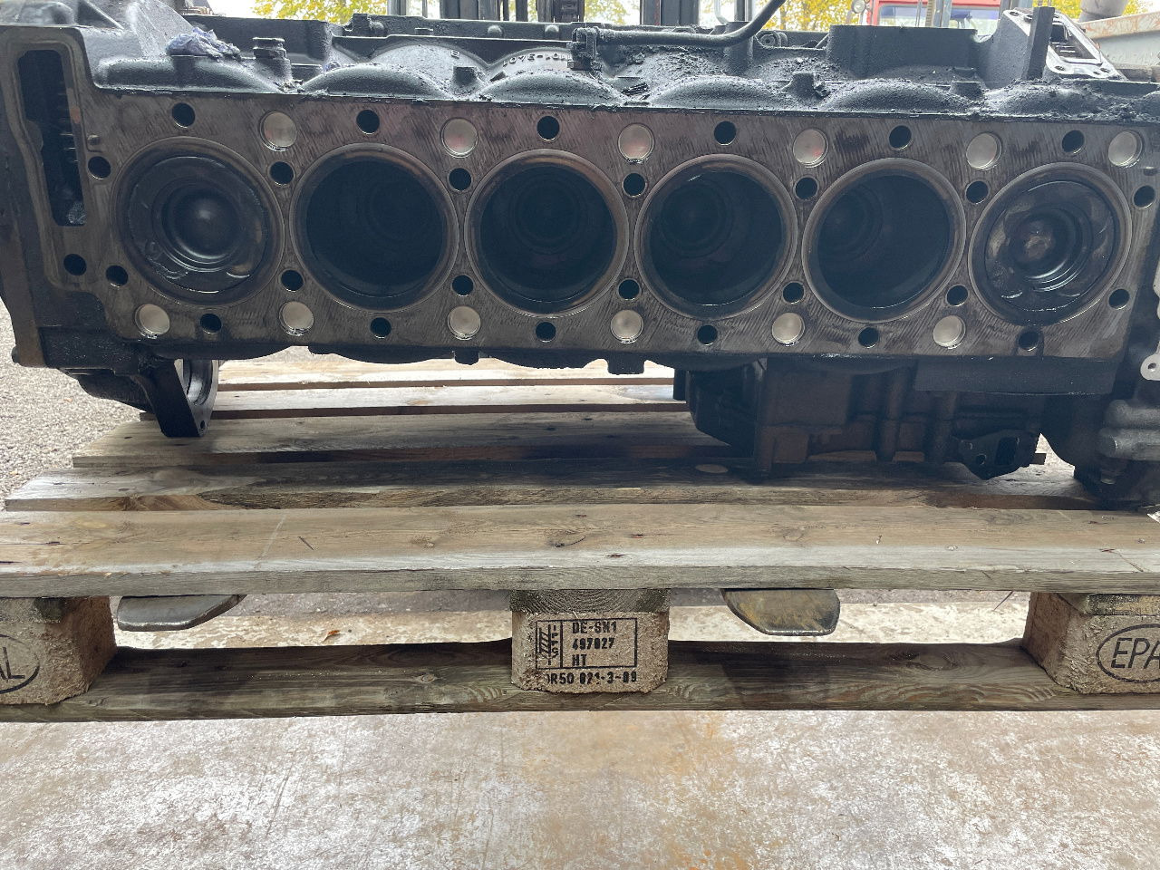 MAN Motor MAN Lions City D2066 LUH 52 Euro 6 Block D 2066 Motorblock Kurbelwelle - Motor en onderdelen voor Bus: afbeelding 3 MAN Motor MAN Lions City D2066 LUH 52 Euro 6 Block D 2066 Motorblock Kurbelwelle - Motor en onderdelen voor Bus: afbeelding 3