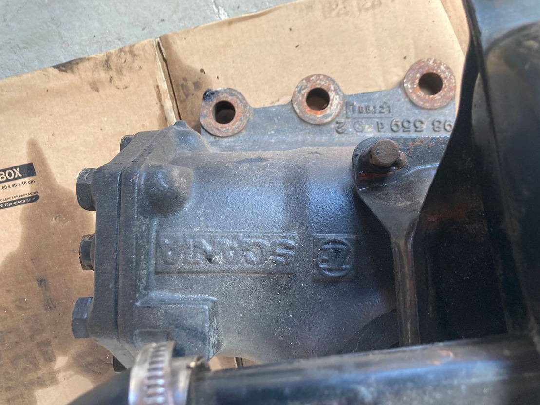 ZF Lenkung Lenkgetriebe Scania 1353044, 575014, 8098955326, 98359 - Stuurhuis voor Vrachtwagen: afbeelding 2 ZF Lenkung Lenkgetriebe Scania 1353044, 575014, 8098955326, 98359 - Stuurhuis voor Vrachtwagen: afbeelding 2