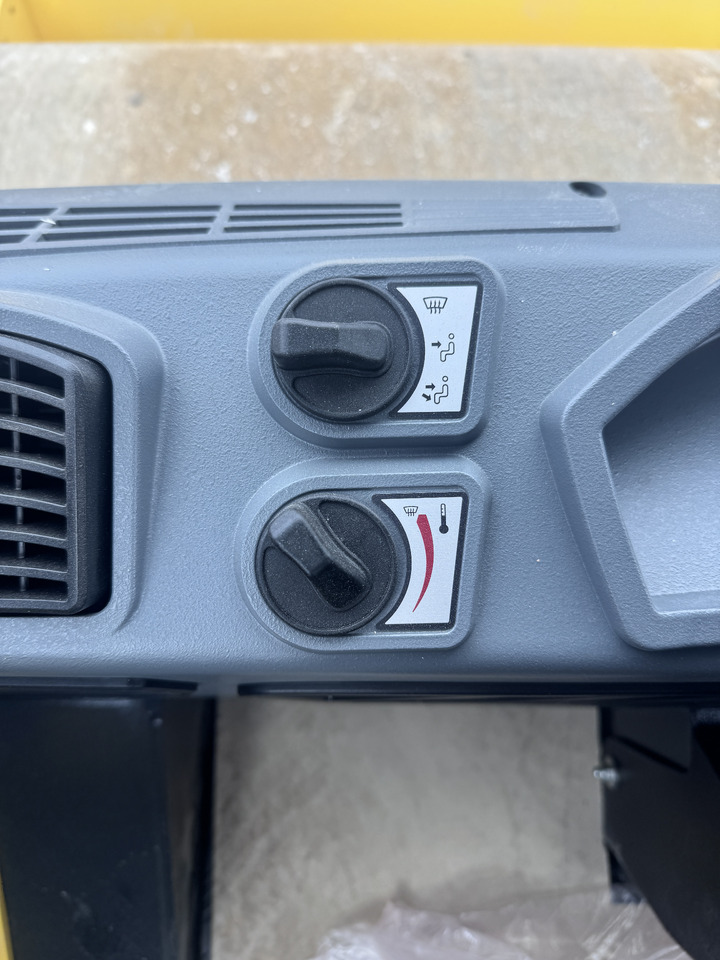 BOMAG BW 177 D-5 - Schapenpootwals/ Grondverdichter: afbeelding 5 BOMAG BW 177 D-5 - Schapenpootwals/ Grondverdichter: afbeelding 5