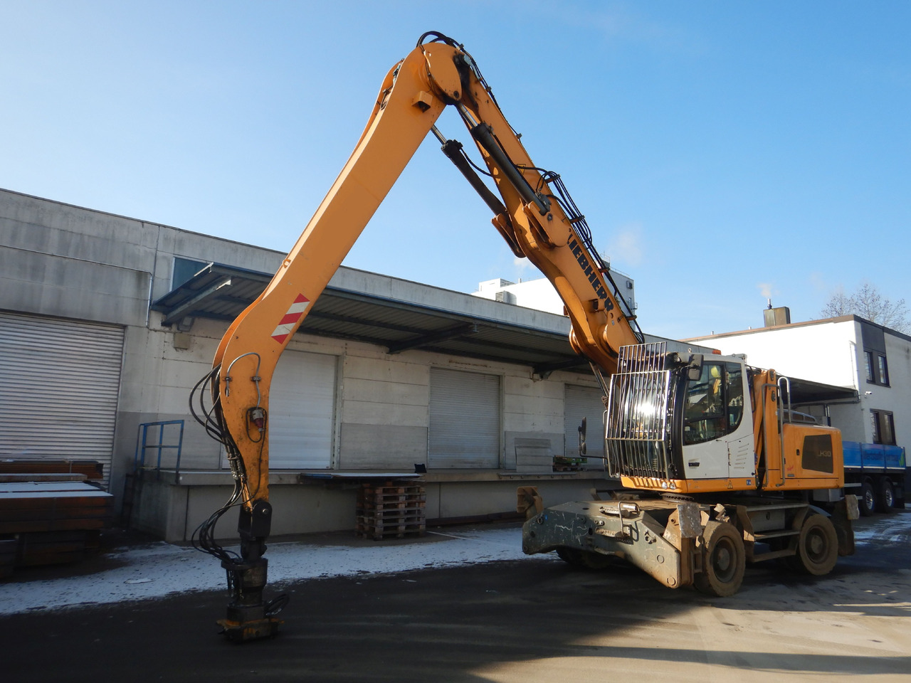 LIEBHERR LH 30 Industry - Overslagkraan: afbeelding 5 LIEBHERR LH 30 Industry - Overslagkraan: afbeelding 5
