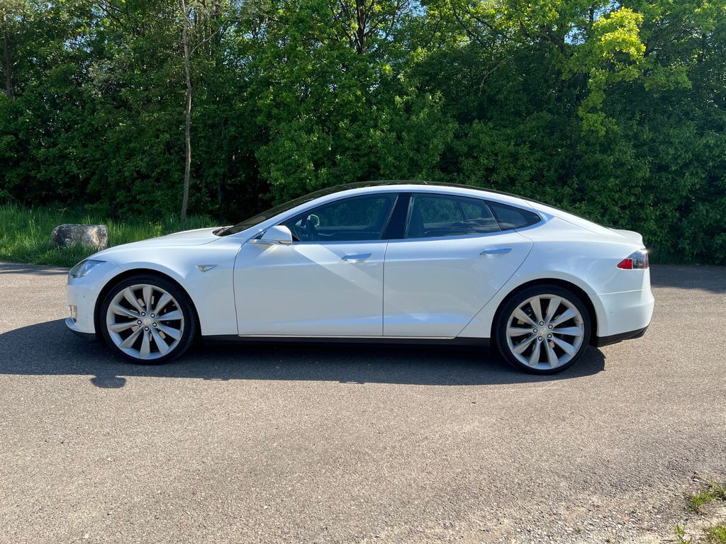 Tesla Model S 85D No free SC - Sedan: afbeelding 5 Tesla Model S 85D No free SC - Sedan: afbeelding 5