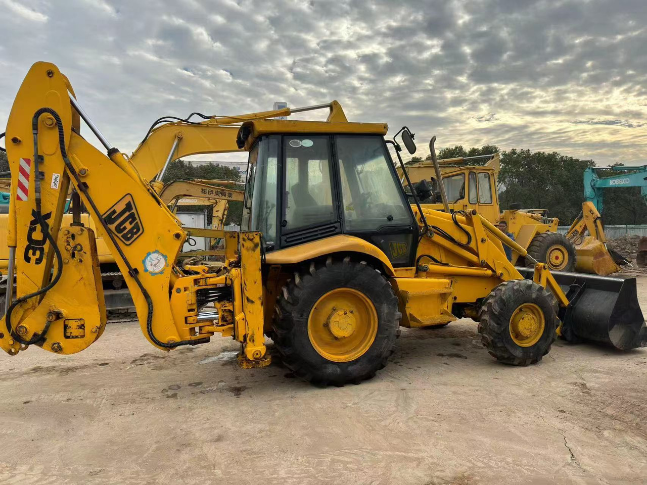 JCB 3CX - Graaflaadmachine: afbeelding 3 JCB 3CX - Graaflaadmachine: afbeelding 3