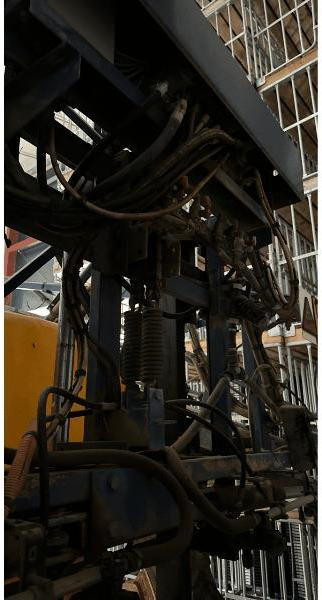 CARUELLE 25 24 - Getrokken veldspuit: afbeelding 3 CARUELLE 25 24 - Getrokken veldspuit: afbeelding 3