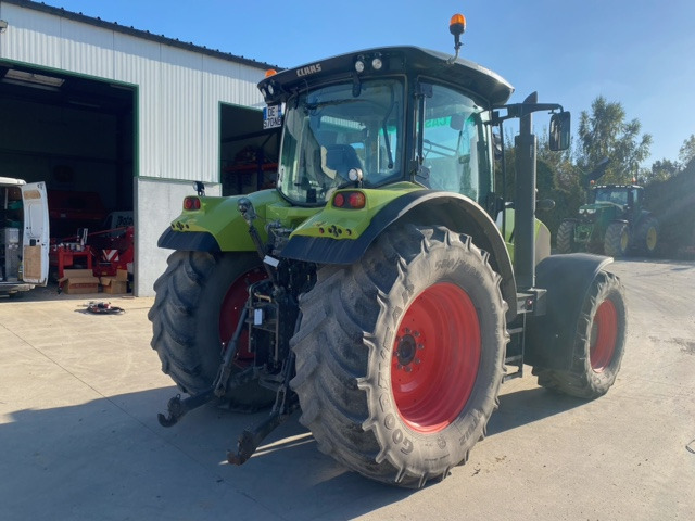 CLAAS ARION 640 CIS - Tractor: afbeelding 4 CLAAS ARION 640 CIS - Tractor: afbeelding 4