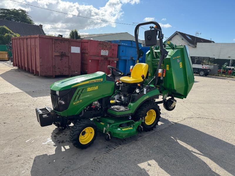JOHN DEERE 1026R - Tractor: afbeelding 1 JOHN DEERE 1026R - Tractor: afbeelding 1
