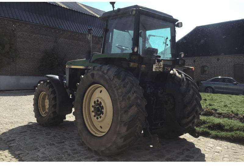 JOHN DEERE 4055 - Tractor: afbeelding 2 JOHN DEERE 4055 - Tractor: afbeelding 2
