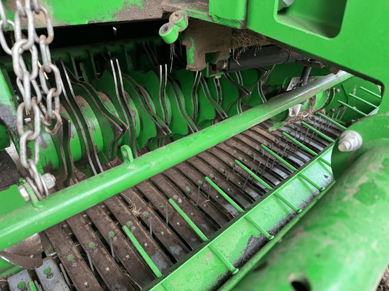 JOHN DEERE 864 MAXICUT - Ronde balenpers: afbeelding 3 JOHN DEERE 864 MAXICUT - Ronde balenpers: afbeelding 3
