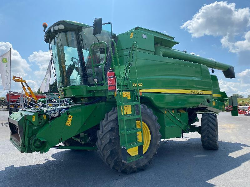 JOHN DEERE T660 - Maaidorser: afbeelding 1 JOHN DEERE T660 - Maaidorser: afbeelding 1