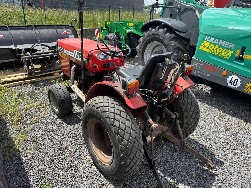 MASSEY-FERGUSON 200 - Tractor: afbeelding 2 MASSEY-FERGUSON 200 - Tractor: afbeelding 2