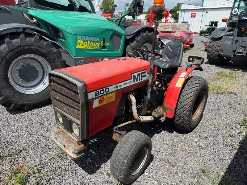 MASSEY-FERGUSON 200 - Tractor: afbeelding 1 MASSEY-FERGUSON 200 - Tractor: afbeelding 1