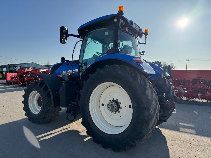 NEW-HOLLAND T7.260 PC - Tractor: afbeelding 2 NEW-HOLLAND T7.260 PC - Tractor: afbeelding 2