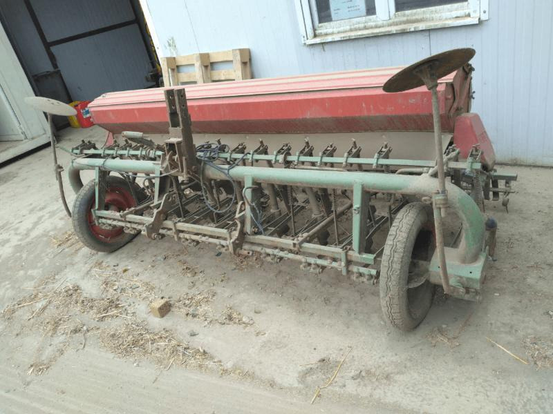 NODET 19 RANGS - Zaaimachine: afbeelding 1 NODET 19 RANGS - Zaaimachine: afbeelding 1