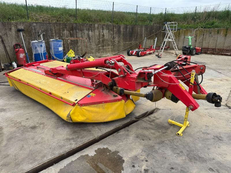POTTINGER NOVACAT 305 - Maaimachine: afbeelding 1 POTTINGER NOVACAT 305 - Maaimachine: afbeelding 1