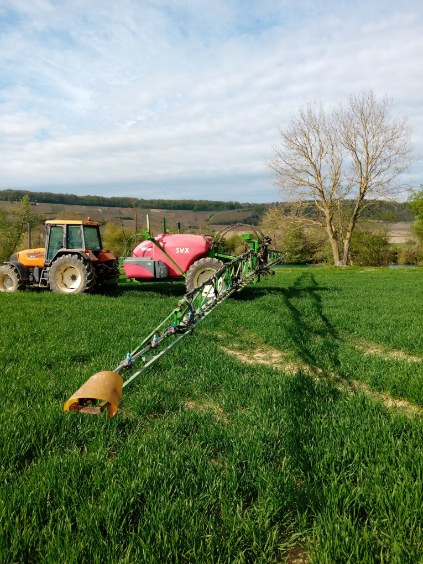 SEGUIP SVX320 - Getrokken veldspuit: afbeelding 4 SEGUIP SVX320 - Getrokken veldspuit: afbeelding 4