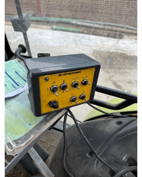 Voermengwagen STRAUTMANN VERTI MIX 2401: afbeelding 6 Voermengwagen STRAUTMANN VERTI MIX 2401: afbeelding 6