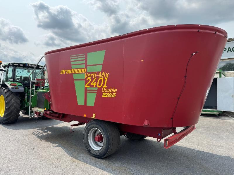 STRAUTMANN VERTIMIX 2401 - Voermengwagen: afbeelding 2 STRAUTMANN VERTIMIX 2401 - Voermengwagen: afbeelding 2