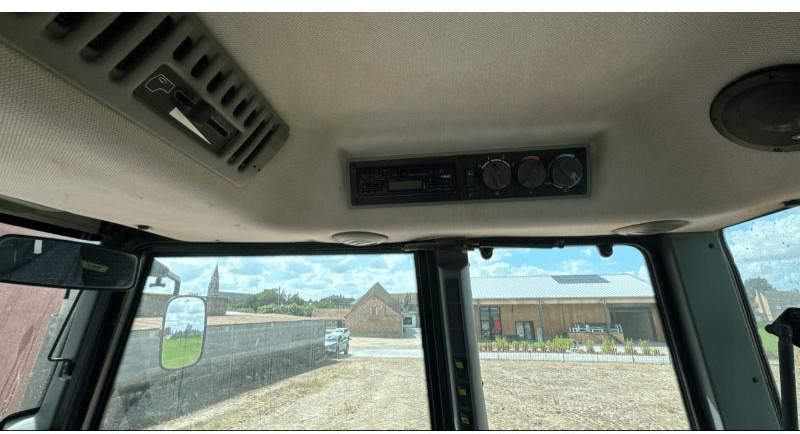 Tractor VALTRA T160: afbeelding 8