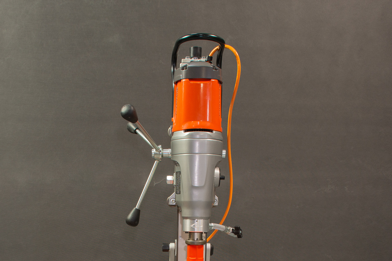 Husqvarna DM430 Szyna 2m - Bouwmaterieel: afbeelding 2 Husqvarna DM430 Szyna 2m - Bouwmaterieel: afbeelding 2
