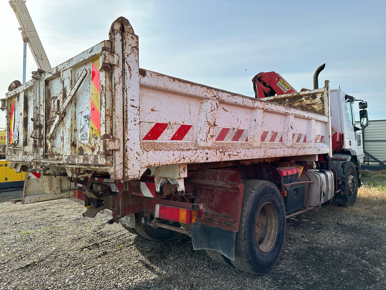IVECO EUROTRAKKER TIPPER - Kipper vrachtwagen: afbeelding 5 IVECO EUROTRAKKER TIPPER - Kipper vrachtwagen: afbeelding 5