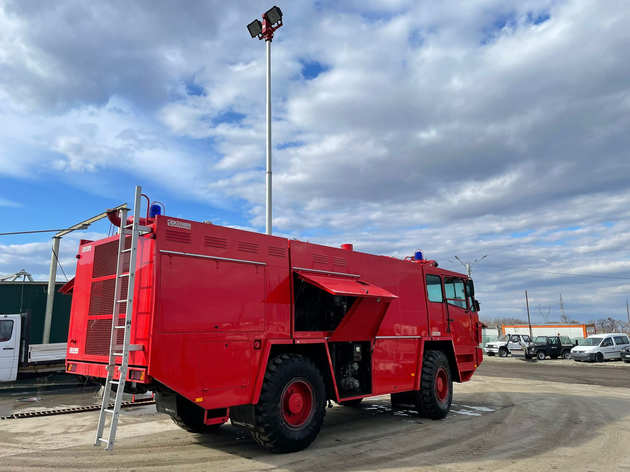 KRONENBURG K45 FIRE TRUCK - Brandweerwagen: afbeelding 5 KRONENBURG K45 FIRE TRUCK - Brandweerwagen: afbeelding 5