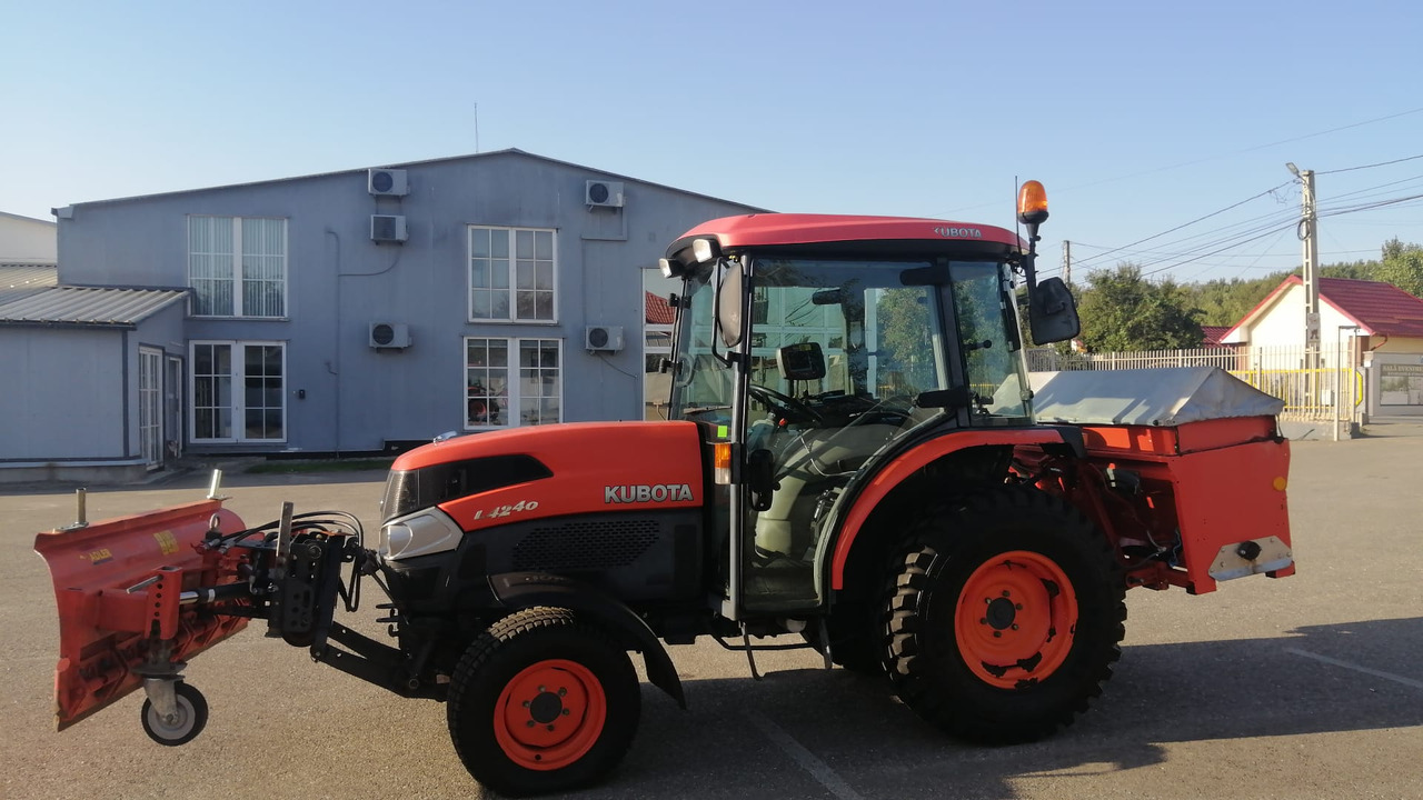 KUBOTA L4240 Narrow spaces tractor/vineyard/fruit tree/communal, TOP ! - Tractor: afbeelding 4 KUBOTA L4240 Narrow spaces tractor/vineyard/fruit tree/communal, TOP ! - Tractor: afbeelding 4