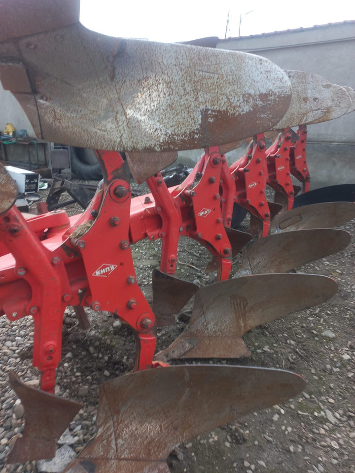 KUHN MM 151.5E.T Plow - Ploeg: afbeelding 3 KUHN MM 151.5E.T Plow - Ploeg: afbeelding 3
