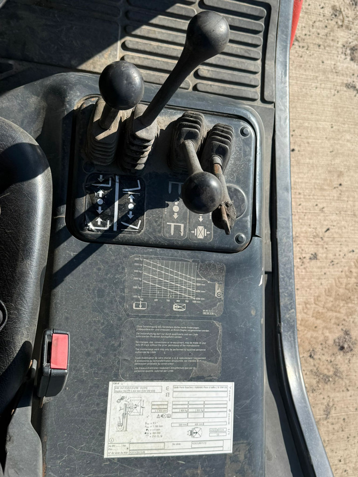 Diesel heftruck LINDE H40 STACKER: afbeelding 8