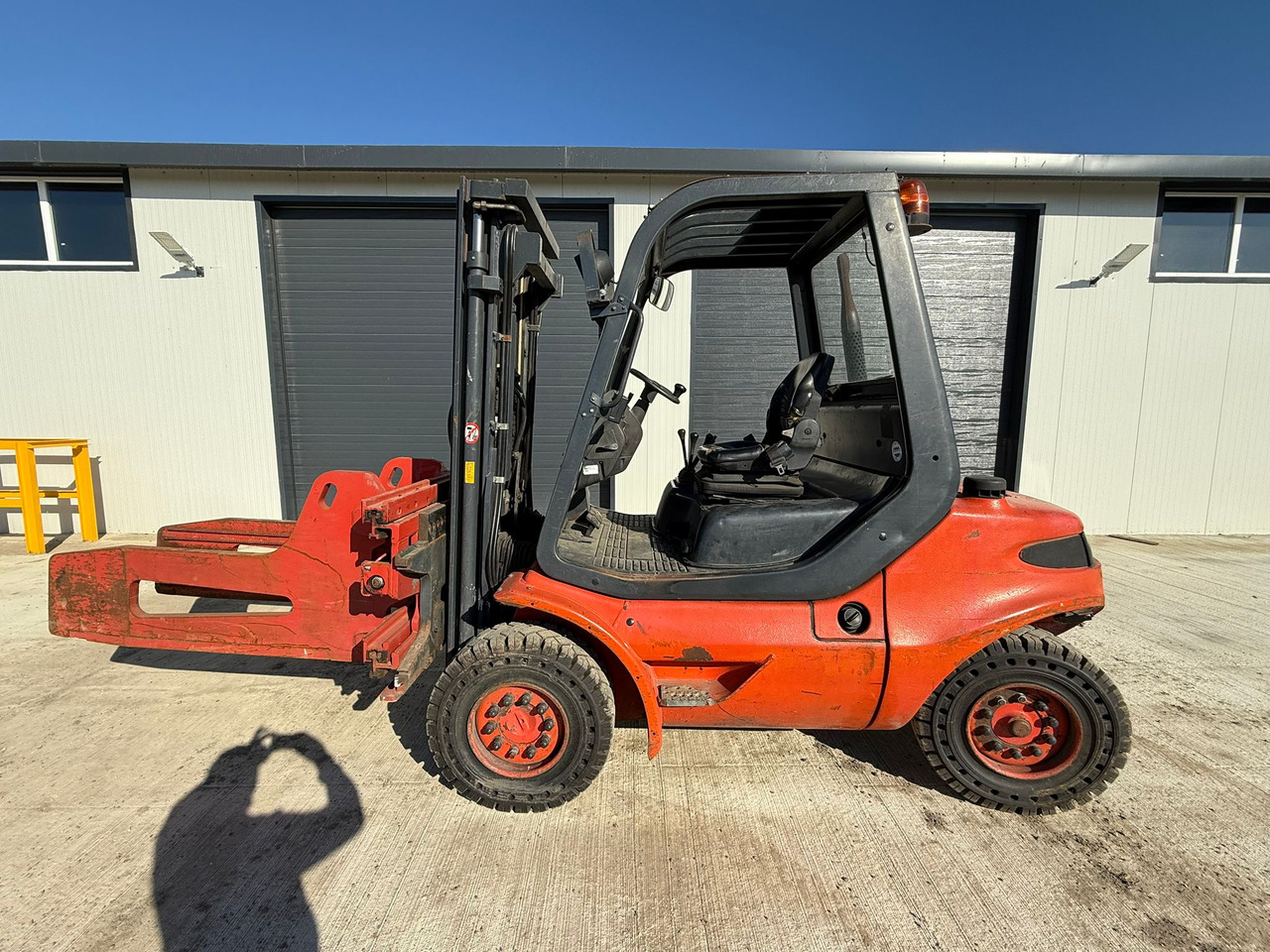 LINDE H40 STACKER - Diesel heftruck: afbeelding 3 LINDE H40 STACKER - Diesel heftruck: afbeelding 3