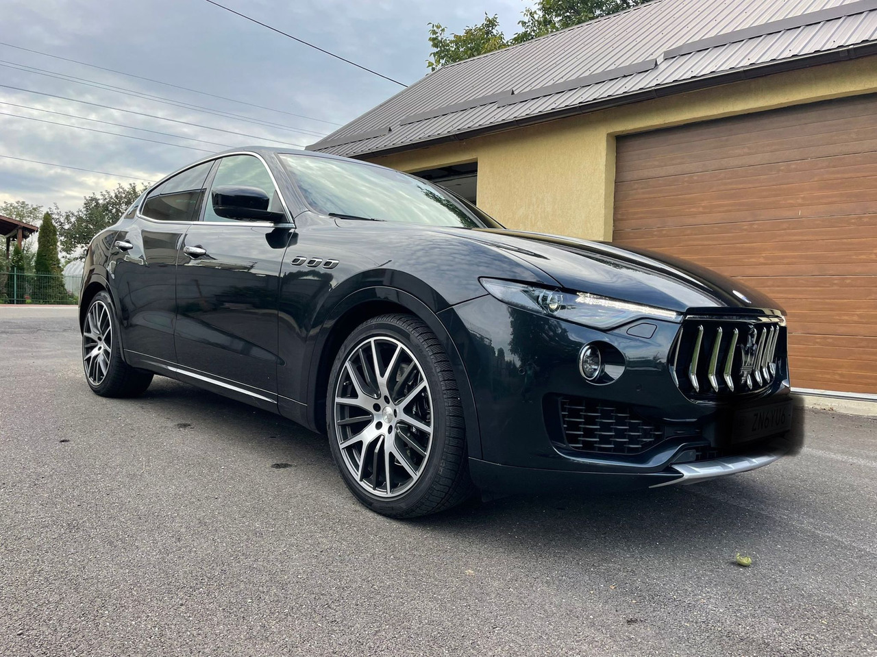 MASERATI LEVANTE 4X4 - SUV: afbeelding 4 MASERATI LEVANTE 4X4 - SUV: afbeelding 4