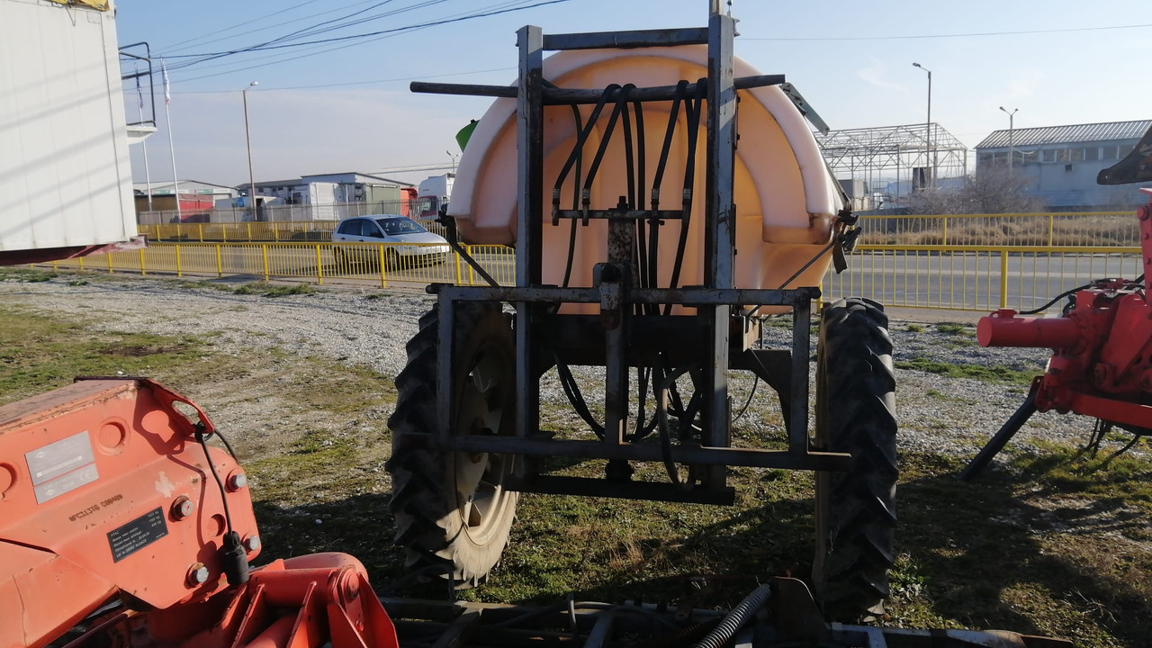 MET Wirax Sprayer 2000 - Getrokken veldspuit: afbeelding 4 MET Wirax Sprayer 2000 - Getrokken veldspuit: afbeelding 4