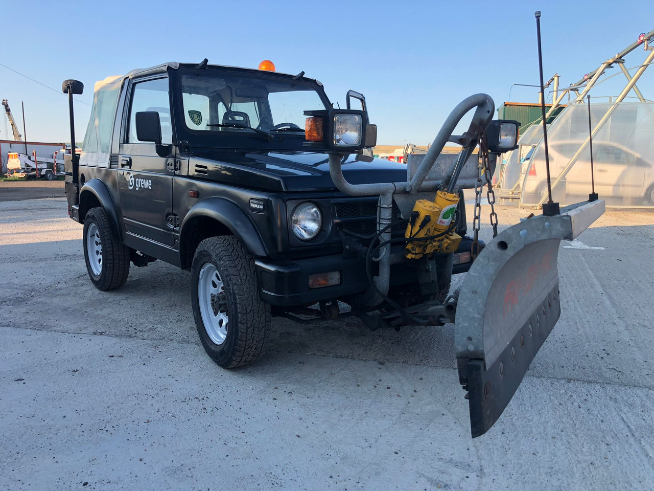 SUZUKI SAMURAI - SUV: afbeelding 1 SUZUKI SAMURAI - SUV: afbeelding 1