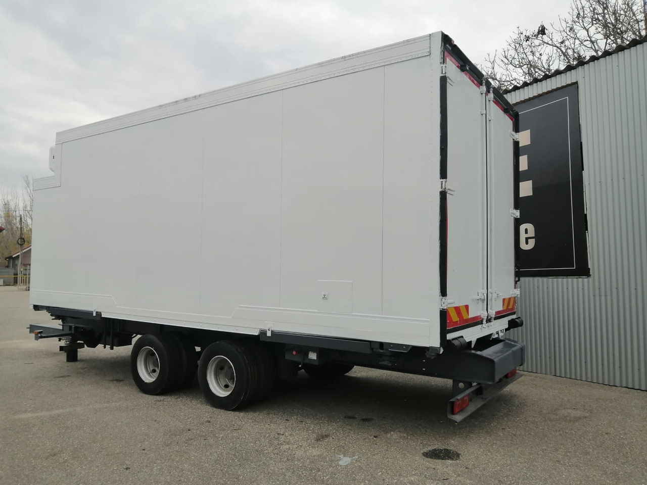 Schmitz Cargobull Container BDF Refrigerated, Meat Lines, Thermo King - Koelwagen aanhangwagen: afbeelding 2 Schmitz Cargobull Container BDF Refrigerated, Meat Lines, Thermo King - Koelwagen aanhangwagen: afbeelding 2