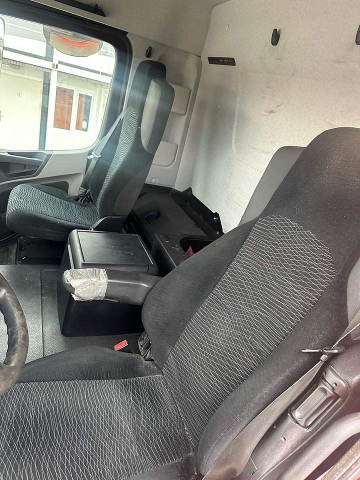 MERCEDES-BENZ ANTOS Tractor head - Trekker: afbeelding 4 MERCEDES-BENZ ANTOS Tractor head - Trekker: afbeelding 4