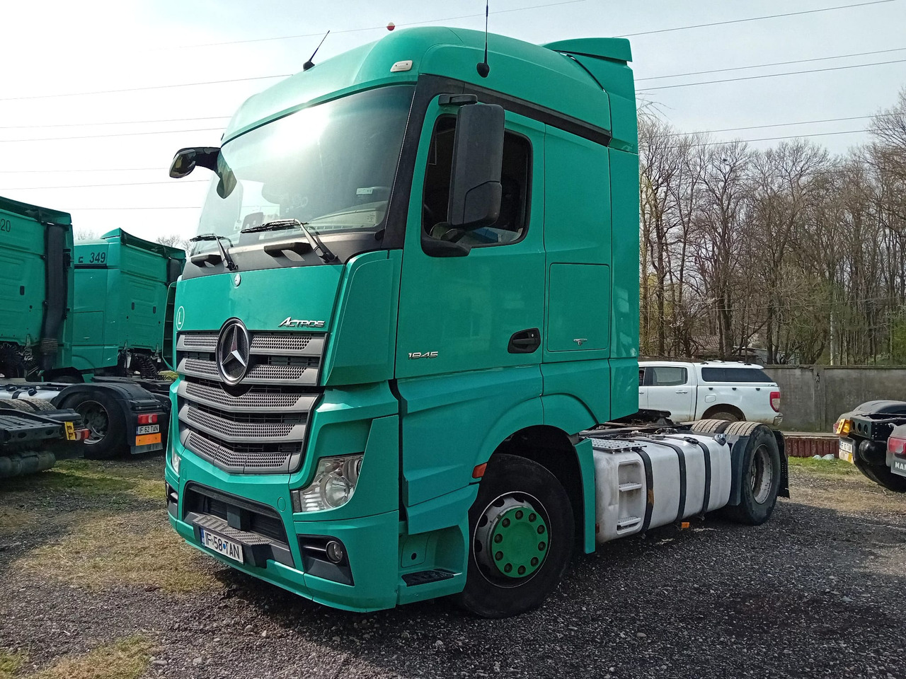 Mercedes-Benz Actros 18.45 - Trekker: afbeelding 1 Mercedes-Benz Actros 18.45 - Trekker: afbeelding 1