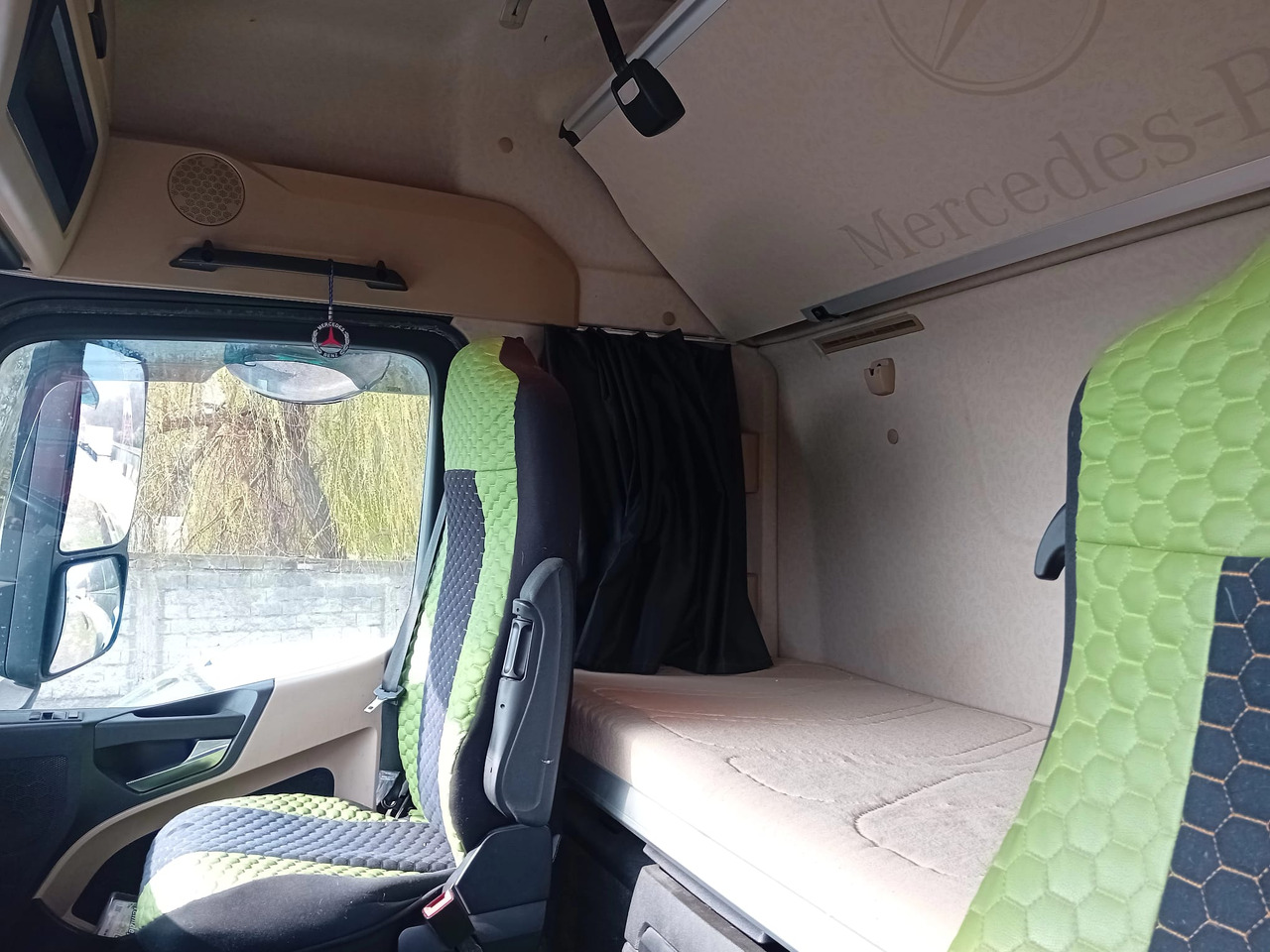 Trekker Mercedes-Benz Actros 18.45: afbeelding 12