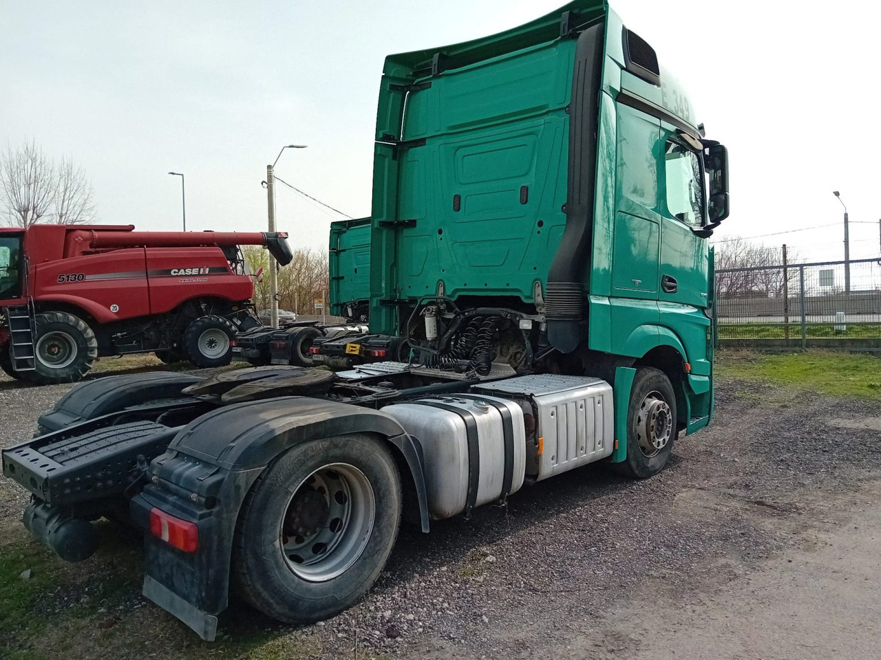 Mercedes-Benz Actros 18.45 - Trekker: afbeelding 3 Mercedes-Benz Actros 18.45 - Trekker: afbeelding 3