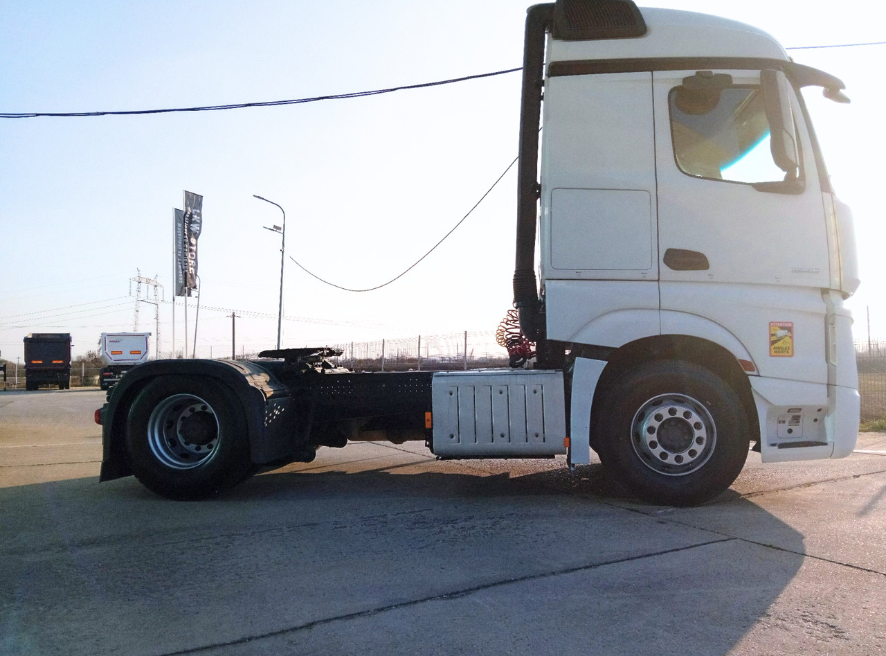 Mercedes-Benz Actros 1845 LS, TOP !!! - Trekker: afbeelding 5 Mercedes-Benz Actros 1845 LS, TOP !!! - Trekker: afbeelding 5