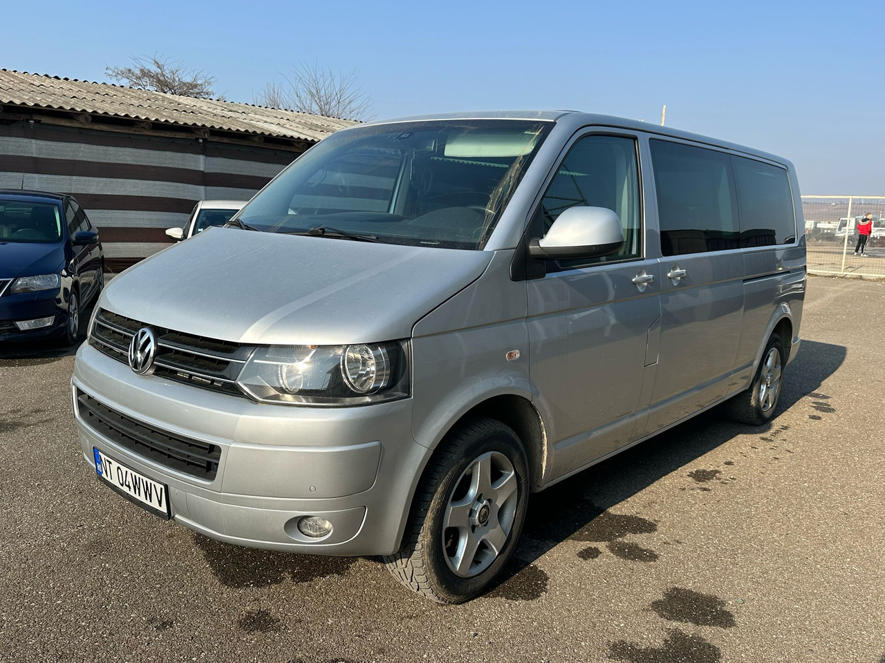 VOLKSWAGEN MULTIVAN - Minibus, Personenvervoer: afbeelding 1 VOLKSWAGEN MULTIVAN - Minibus, Personenvervoer: afbeelding 1