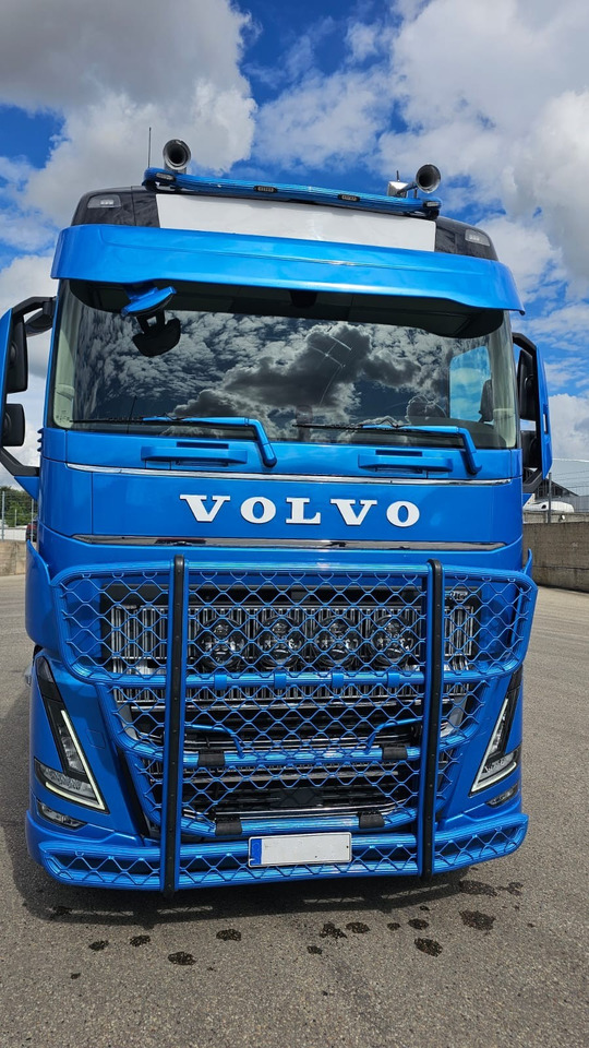 Volvo FH 750 Timber Truck - Houttransport, Kraanwagen: afbeelding 4 Volvo FH 750 Timber Truck - Houttransport, Kraanwagen: afbeelding 4