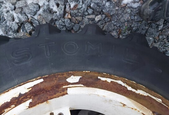 14.9R28 rengas - Valtra - Band voor Tractor: afbeelding 5 14.9R28 rengas - Valtra - Band voor Tractor: afbeelding 5