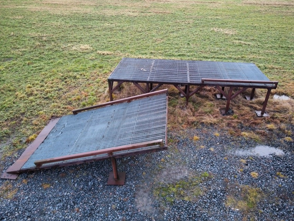 Lastausramppi 12m, leveys 300 cm - Laadbrug: afbeelding 1 Lastausramppi 12m, leveys 300 cm - Laadbrug: afbeelding 1