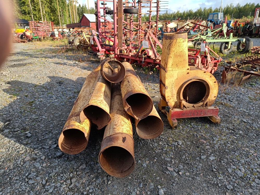 Lietso Pikku Vihuri Paljon putkia mukana! - Apparatuur na de oogst: afbeelding 2 Lietso Pikku Vihuri Paljon putkia mukana! - Apparatuur na de oogst: afbeelding 2