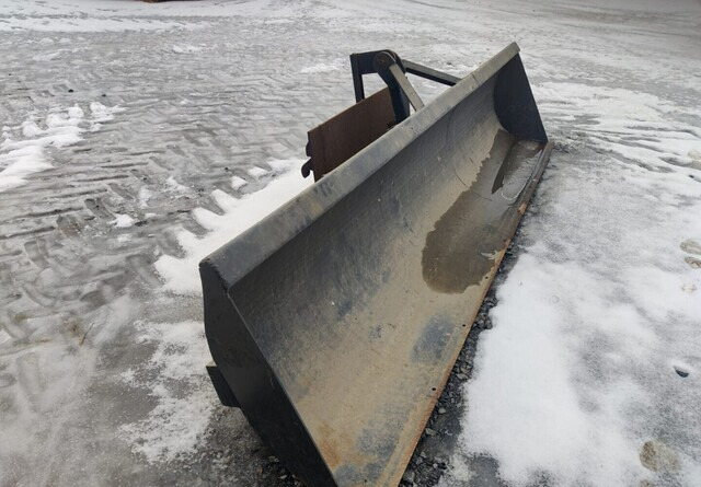 Lumilevy - Puskulevy 350cm - EURO ja 3pistekiinnitys - Sneeuwschuif voor Landbouwmachine: afbeelding 3 Lumilevy - Puskulevy 350cm - EURO ja 3pistekiinnitys - Sneeuwschuif voor Landbouwmachine: afbeelding 3